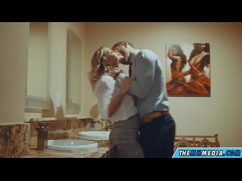 ❤️ Kad te prsata plavuša zavede u javnom toaletu ️ Kvalitativna pornografija na bs.dewporn.ru
